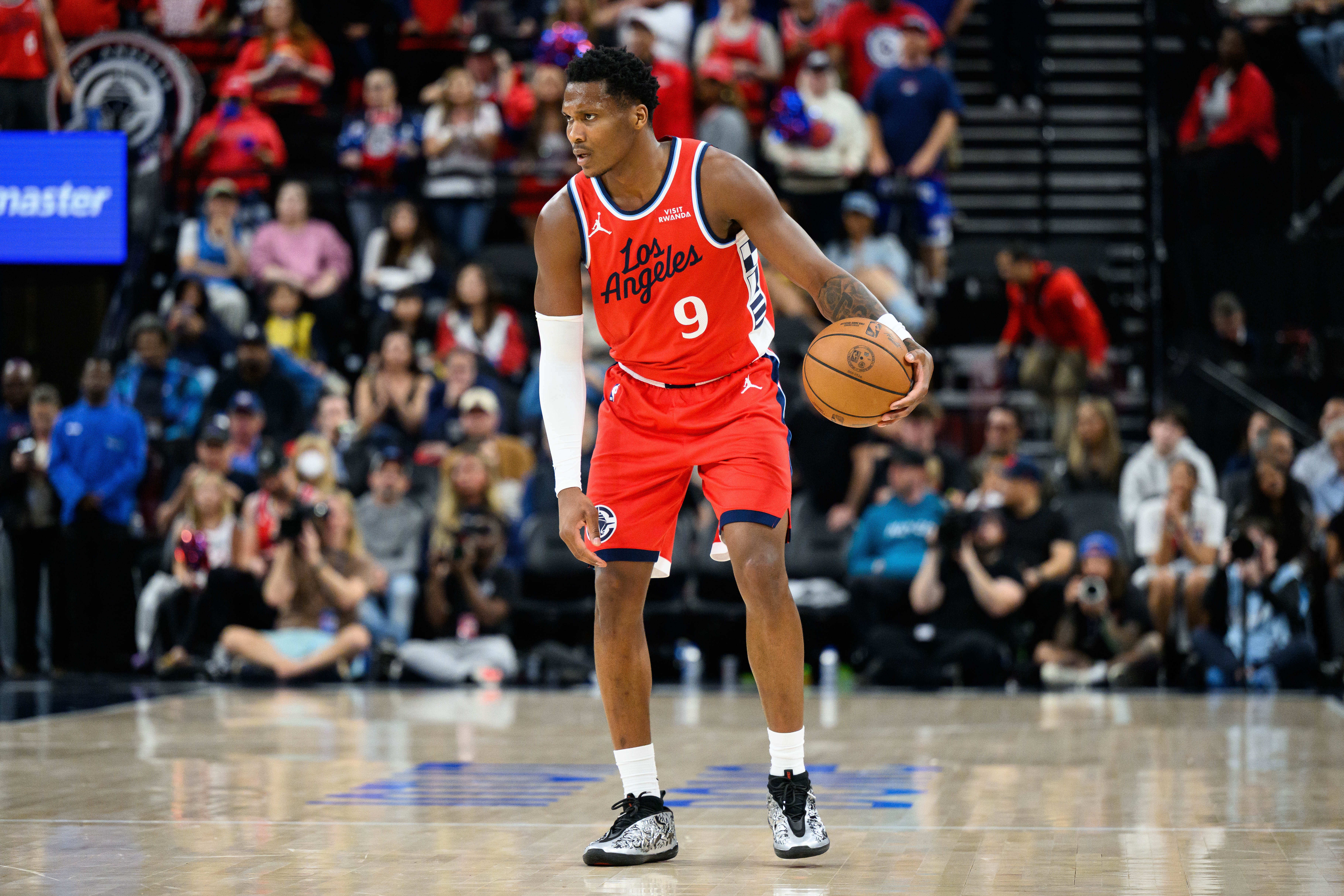 黄金甲体育-够拼了！马瑟林15中7空砍24分6板1助1帽 罚球11中10